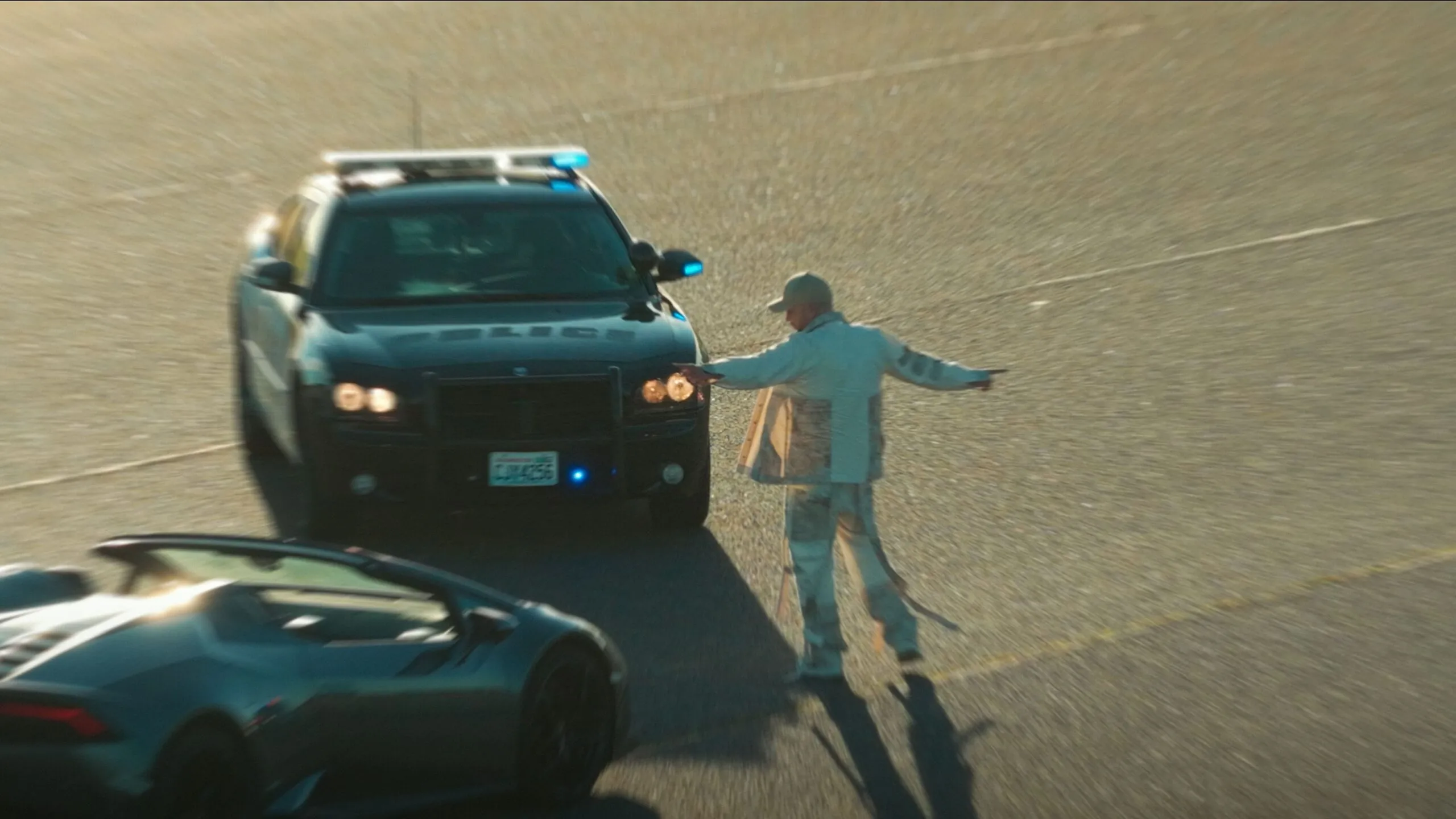 Douzi – Douzi music video